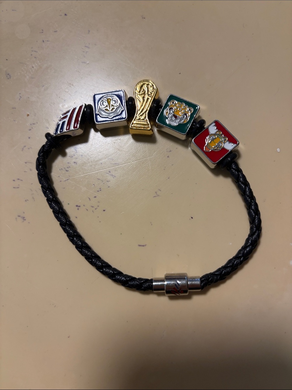 FiFA BOA mascot bracelet
